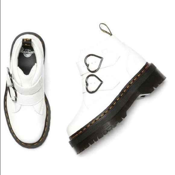 Dr. Martens Devon Heart White Platform BNWT